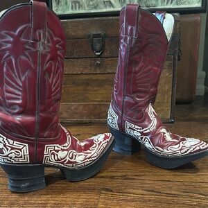 Elegant Red Embroidered Heeled Boots